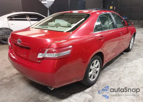 2011 Toyota Camry Le V6 z USA, uszkodzony, nr VIN 4T1BK3EK7BU613657
